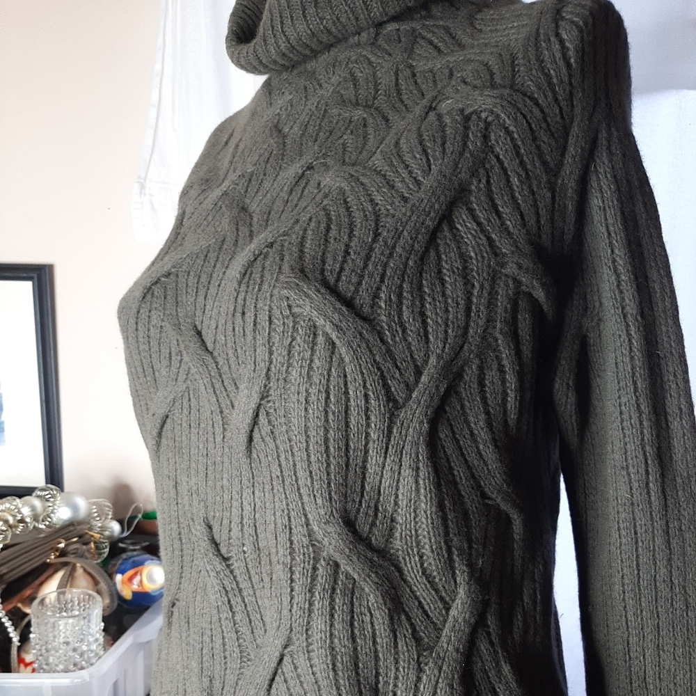 Max& Co. Italy wool sweater S